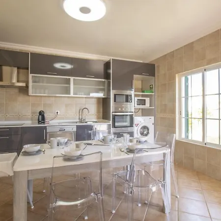 Willa Rosa - With Private Pool