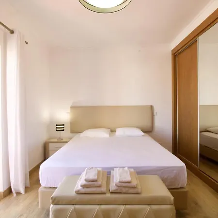 Rosa - With Private Pool *